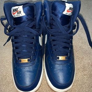 Air Force 1 High GS💙🤍